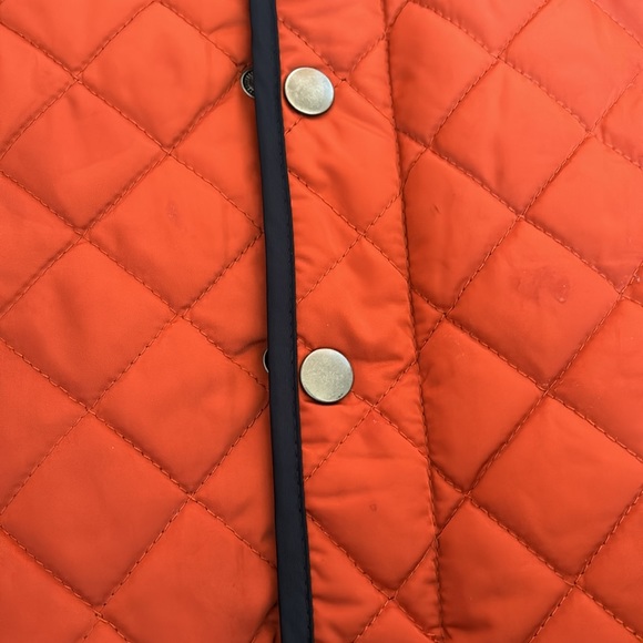 Class/club boy size 6/7, orange and navy vest - Picture 2 of 6